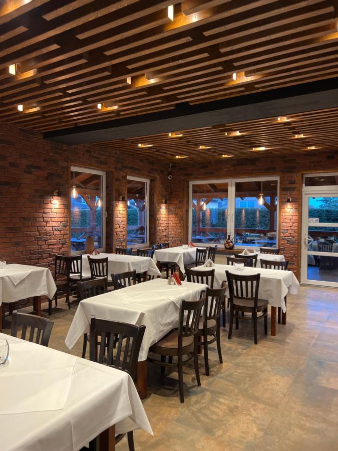 Hotel Rosengarten Франкфурт на Одер Екстериор снимка
